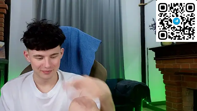 Cute_Mike live sex cam