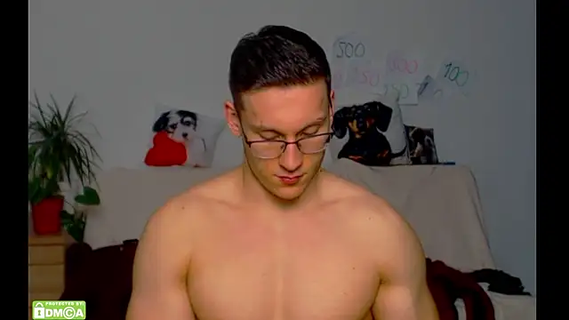 ZeinMiracles live sex cam