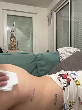 Sesamehot live sex cam