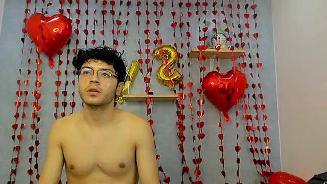 Eliotkinky's cam snapshot