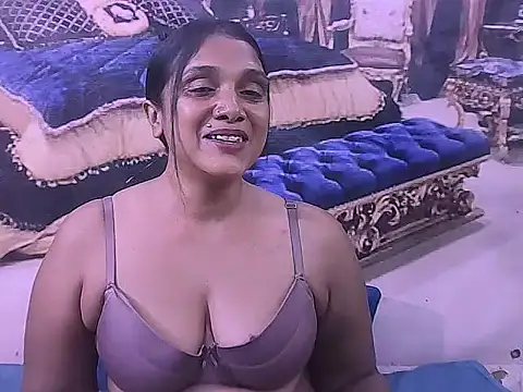 IndianSexyLady20's cam snapshot