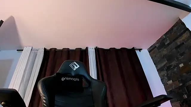 jhoystrong_'s cam snapshot