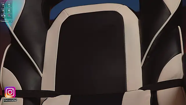 LuckyAlexx live sex cam