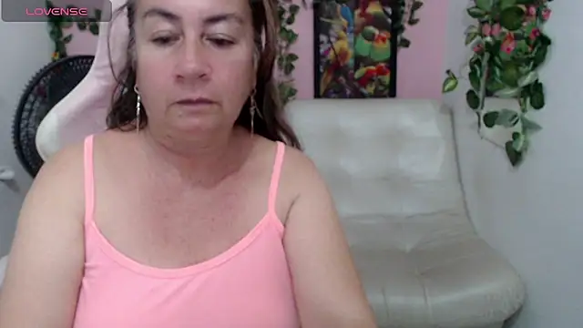 stepmother_105's cam snapshot