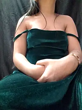 Roshni_98's cam snapshot