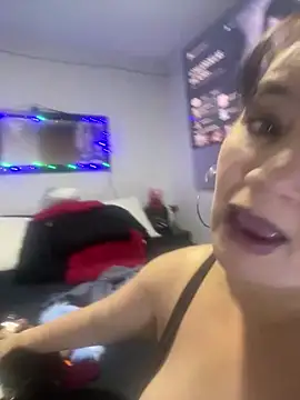 Sweeetness_Milf live sex cam