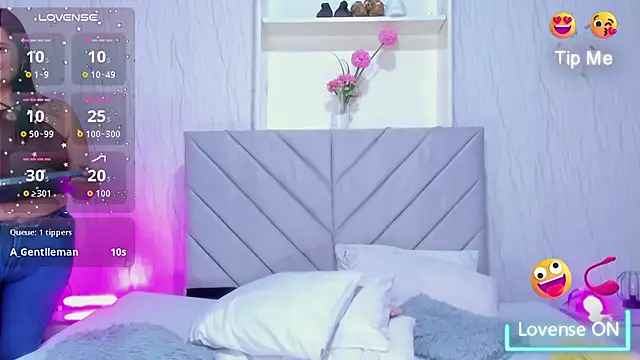 Victoria_Guzman's cam snapshot