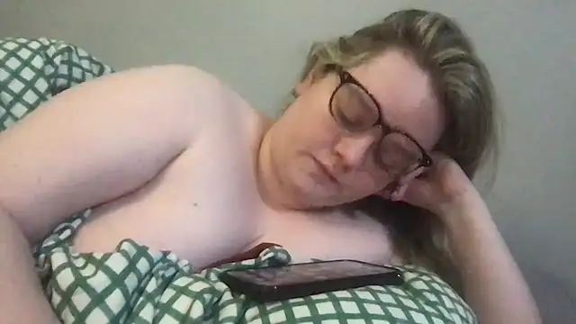 honeyyy24's cam snapshot