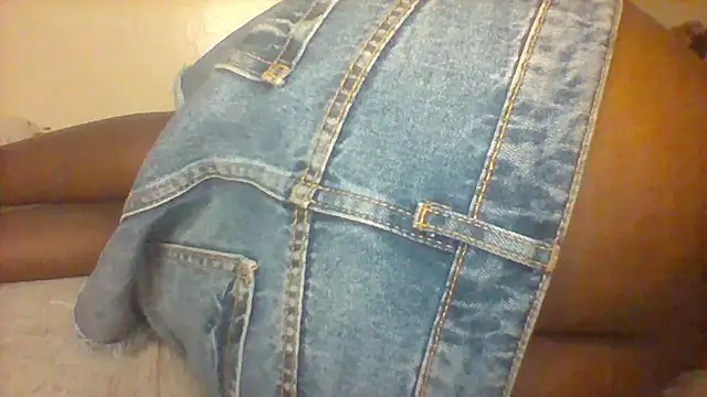 morongwacaroline's cam snapshot