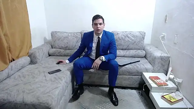 Victor_Maitland live sex cam