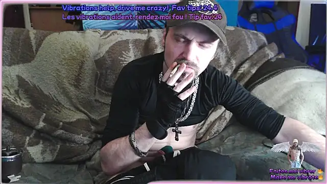 SwatRocShy live sex cam