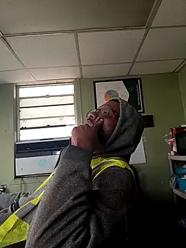 Txdarkmeat74 live sex cam