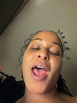 Realwetpussy live sex cam