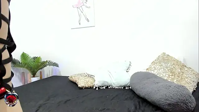 KimberlyVelez_'s cam snapshot