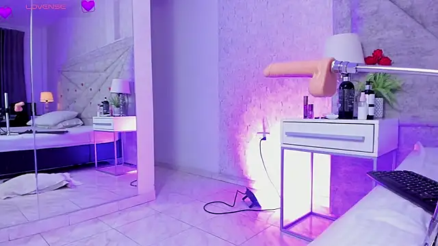 RousSweet-'s cam snapshot