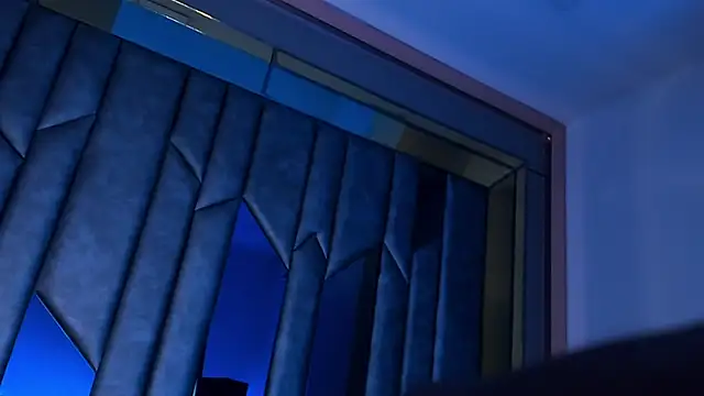 Sebax_Young live sex cam