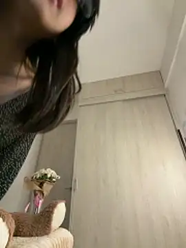 ZaraLuuv's cam snapshot