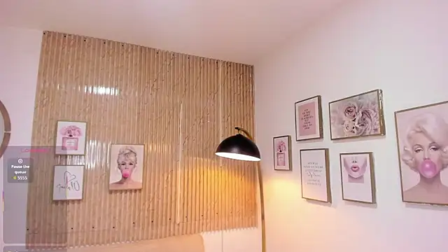 Sally_Dvine's cam snapshot