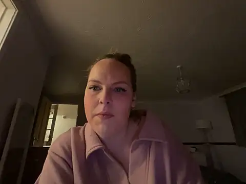 justbetweenus2's cam snapshot