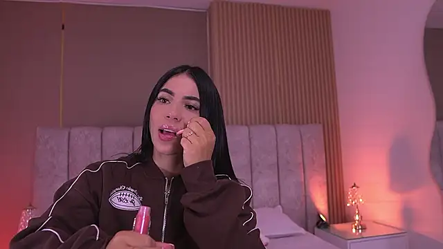 sam_lewins's cam snapshot