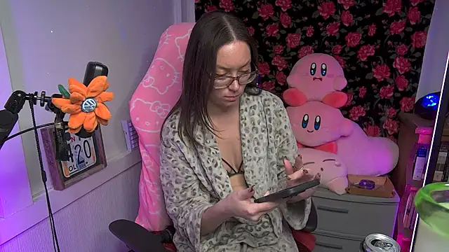 SpaceCowWhore's cam snapshot