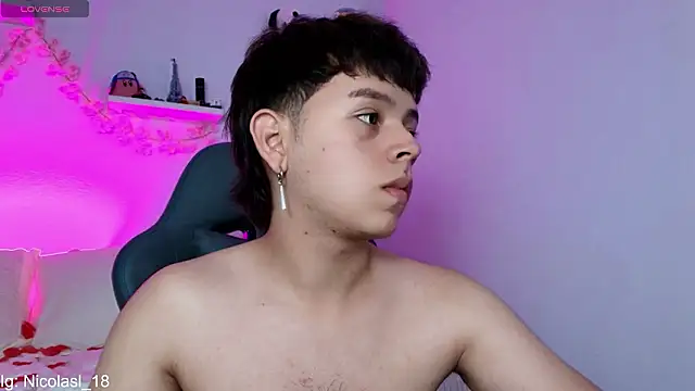 nico_leroy live sex cam