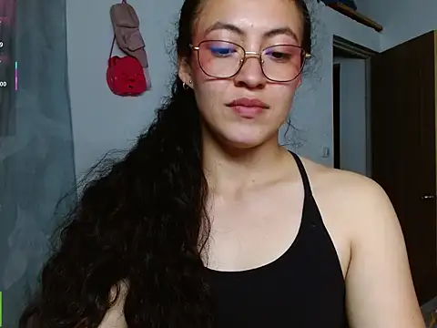 Amitlu_ live sex cam