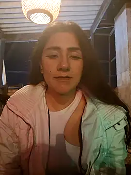 CAROLINE__07's cam snapshot