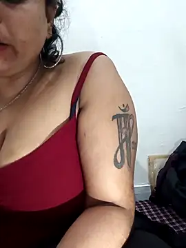 Ruby-7's cam snapshot