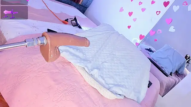 Hilary_Smile_'s cam snapshot