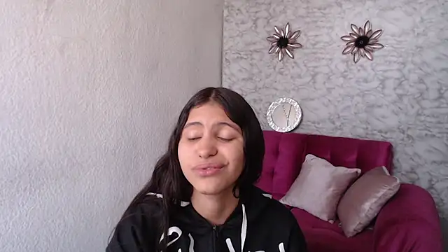 Evagirl69's cam snapshot