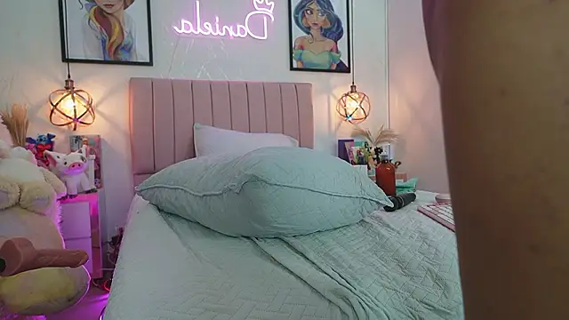 dani_parker_ live sex cam