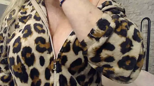 dutch_prinses's cam snapshot