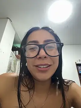 pregnant_sofii18's cam snapshot