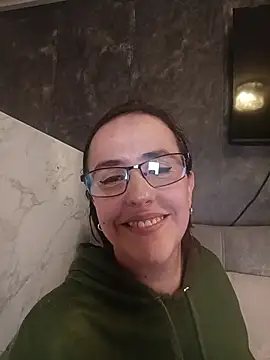 IsisBlake's cam snapshot