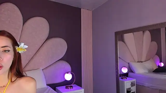 LolaGray__'s cam snapshot