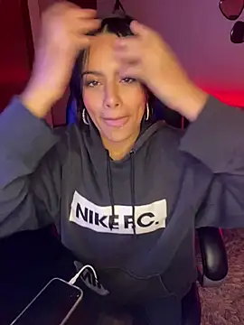 Dulce_pink18's cam snapshot