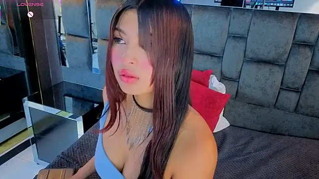 IssaJones_'s cam snapshot