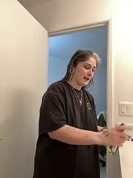 Alix_Valentine's cam snapshot