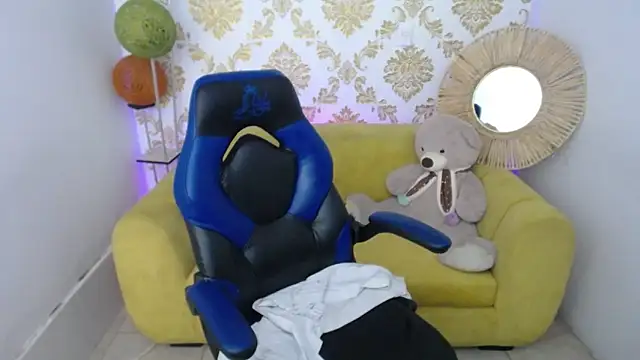 ALISS_M_'s cam snapshot