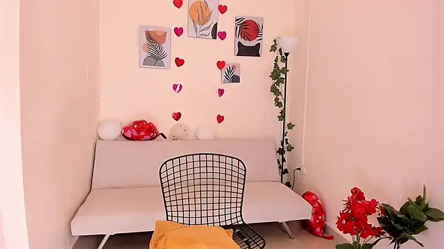 kaia_Azimi's cam snapshot