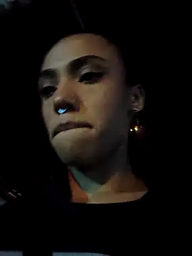 CharlotteKravizz's cam snapshot