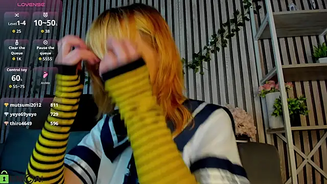 Little_Chips live sex cam