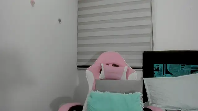 Layla_Sia live sex cam