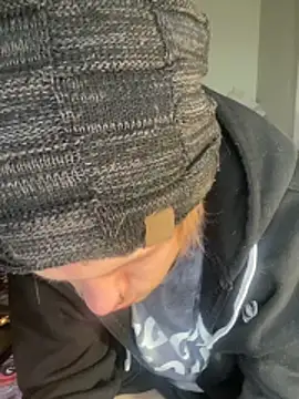 XanderOzzz live sex cam