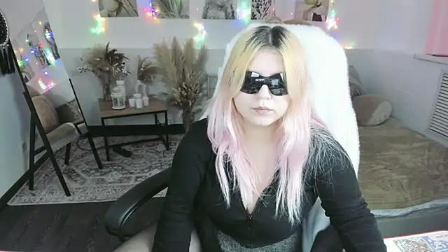 DiaAngell live sex cam