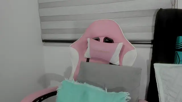 Layla_Sia live sex cam