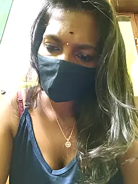 Honey_rosetamil's cam snapshot