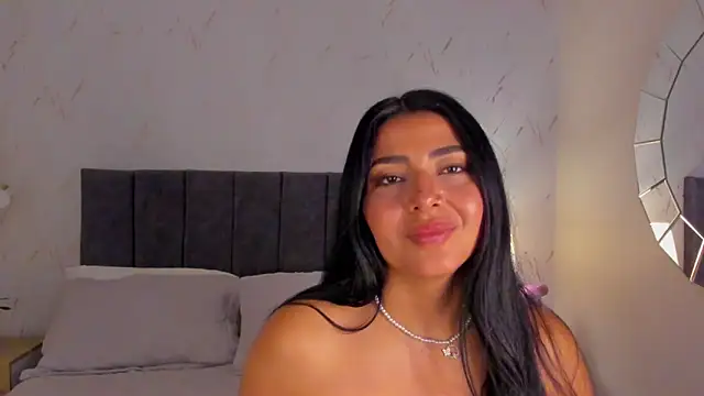 Antonella_Coruso's cam snapshot