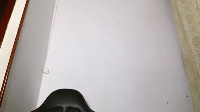 HomeAloneK live sex cam